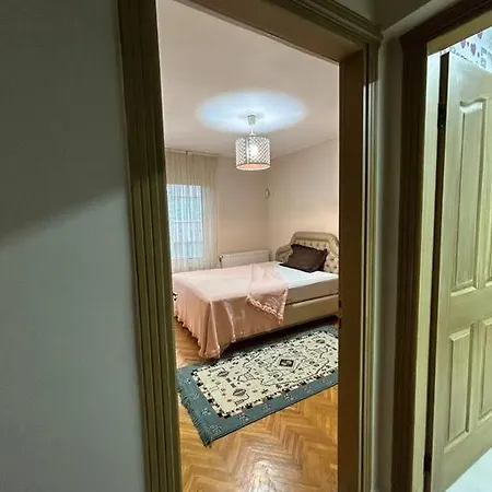 Harika Ev Aileler Icin Apartment Izmir